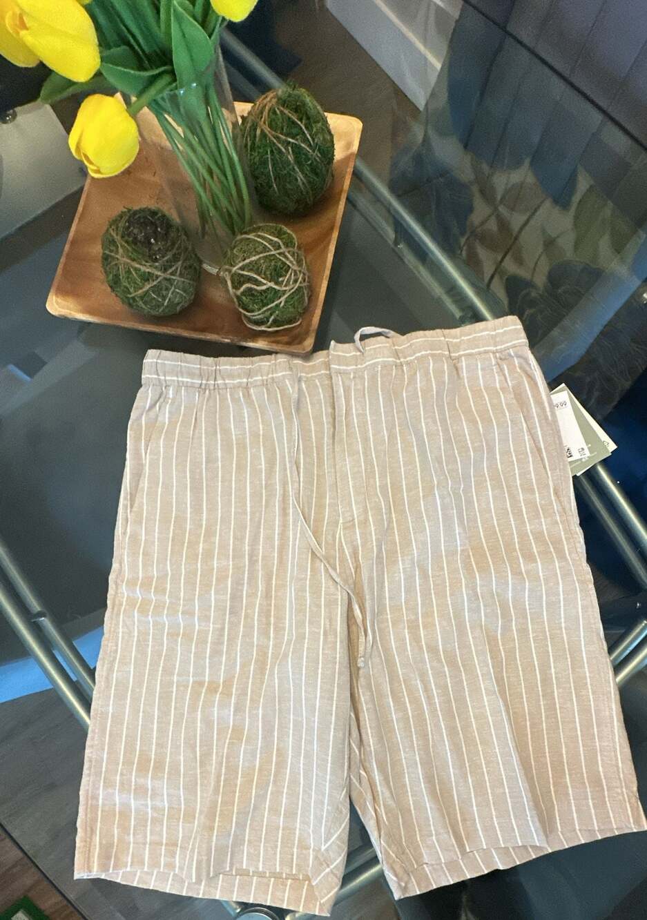 H&M Men's Light Beige Striped Regular Fit Linen Blend Shorts